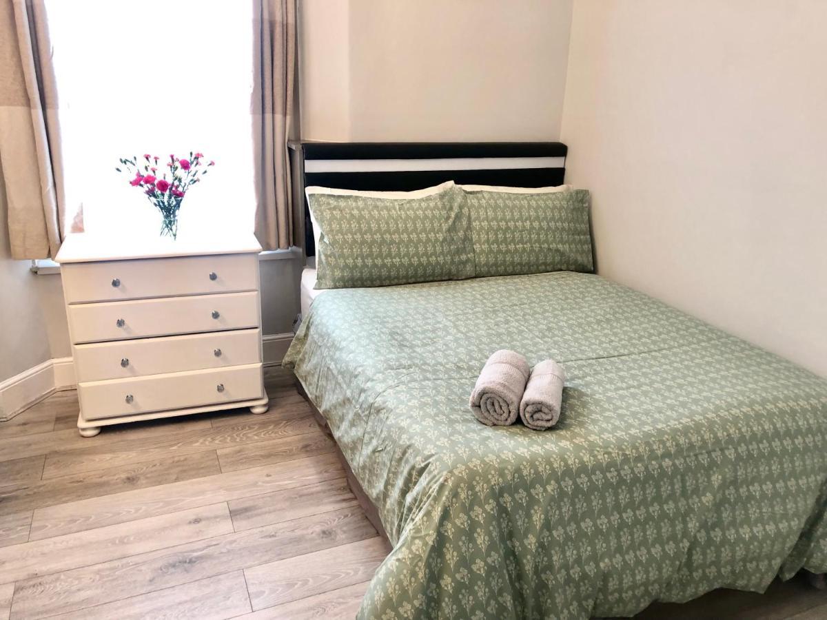 4Alma St Apartment Плимът Екстериор снимка