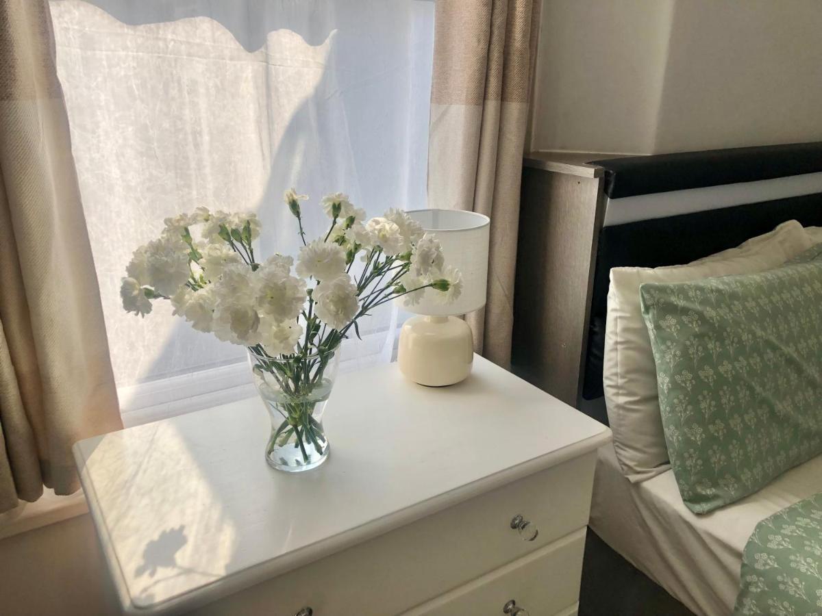 4Alma St Apartment Плимът Екстериор снимка