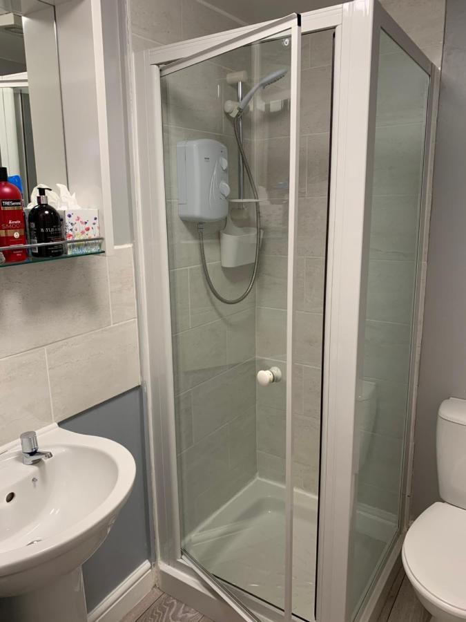 4Alma St Apartment Плимът Екстериор снимка