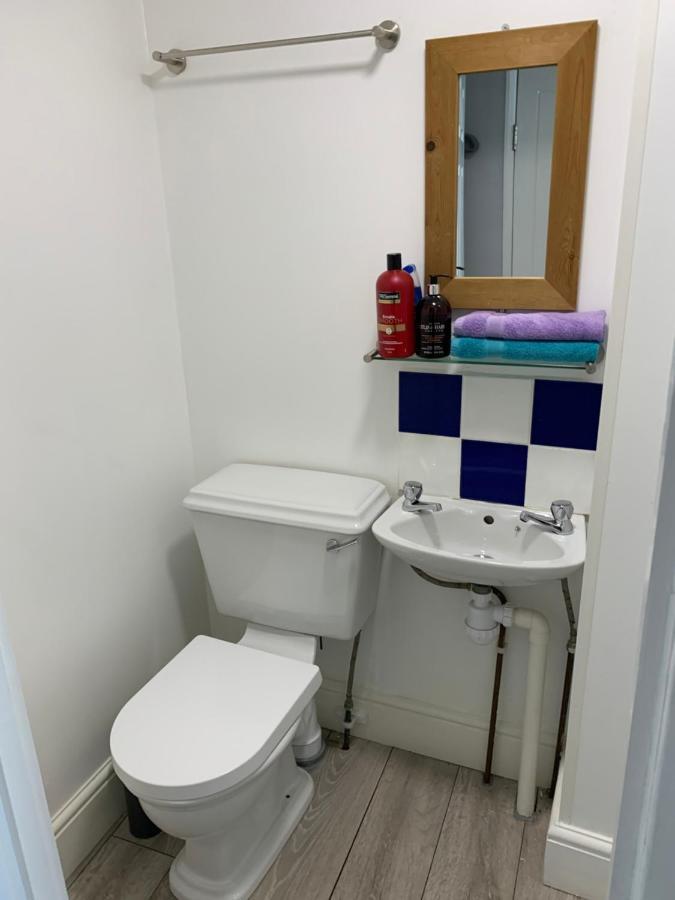 4Alma St Apartment Плимът Екстериор снимка