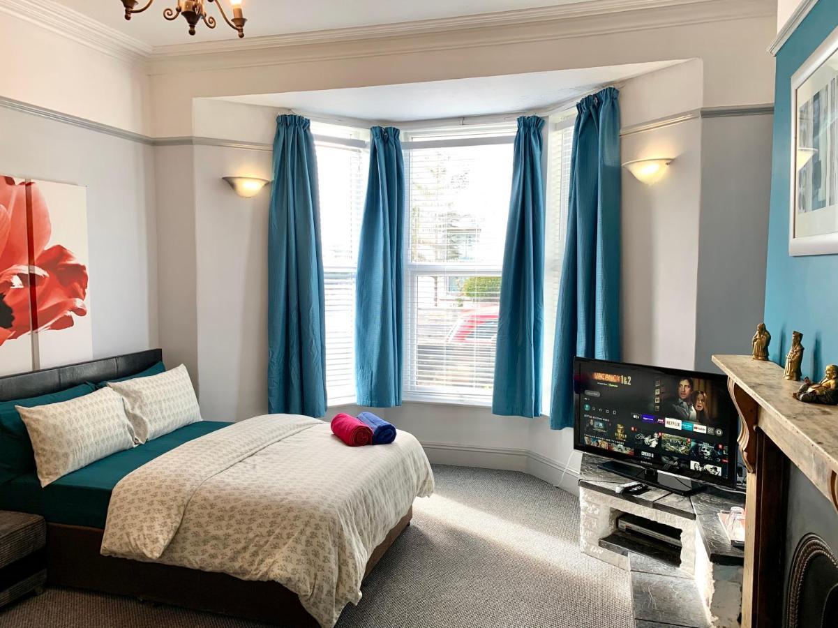 4Alma St Apartment Плимът Екстериор снимка